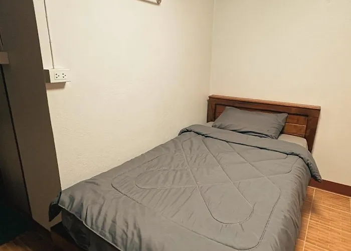 Casa Scarlet Guest house Bangkok